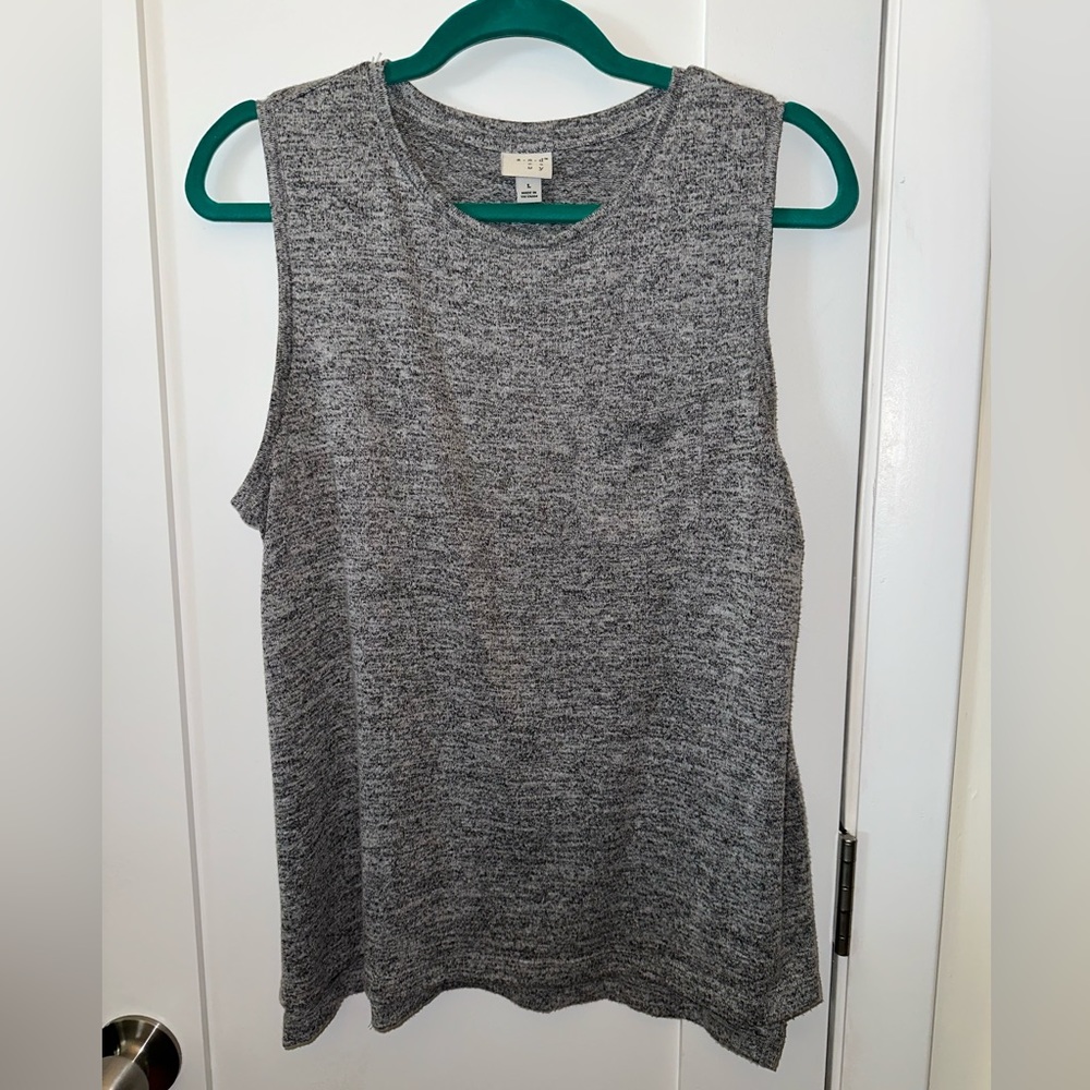 Tank Top, Size Large